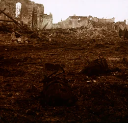 Champ de bataille, Aisne, France, vers 1914-1918
