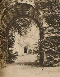 Beaux terrains à Gunnersbury ouverts au public comme un nouveau parc, vers 1935