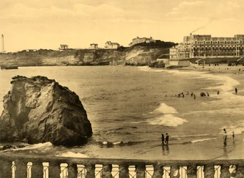Biarritz - Hôtel du Palais et la Baie