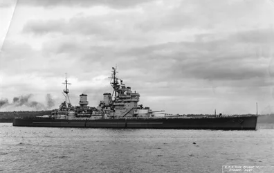 Cuirassé britannique HMS King George V, Sydney, Australie, 1945