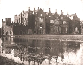 Château de Broughton, Banbury, Oxfordshire, 1894