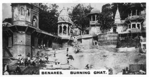 Ghat brûlant, Bénarès, Inde, vers 1925