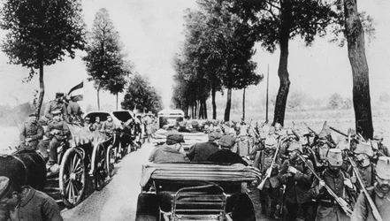 Route animée, Première Guerre mondiale, 1915