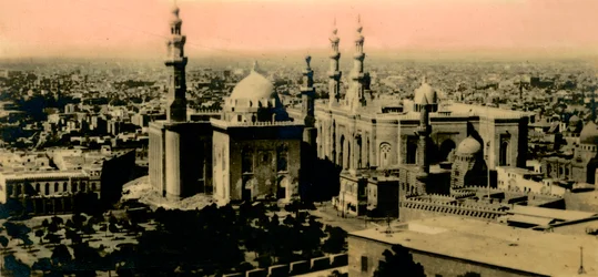 Le Caire : Vue générale et mosquée Sultan Hassan, vers 1918-1939