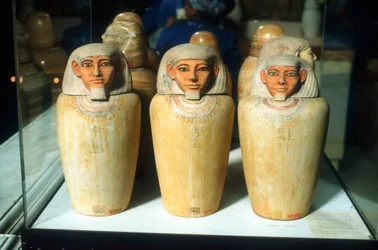 Vases canopes, Égypte ancienne, 26e dynastie, 664-525 av. J.-C.