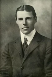 Capitaine Fox, 1919