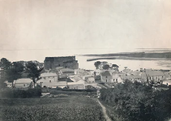 Carlingford - Montrant les ruines du château de Carlingford, 1895