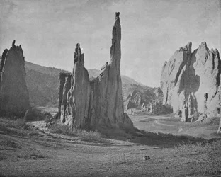 Flèches de la cathédrale, Jardin des Dieux, Colorado, USA, vers 1900