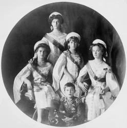 Enfants du tsar Nicolas II de Russie, vers 1910-1914