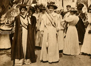 Christabel Pankhurst et Emmeline Pethick-Lawrence, Hyde Park, Londres, 21 juin 1908, 1933