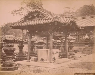 Citerne, Iyenobu, vers 1890-1900