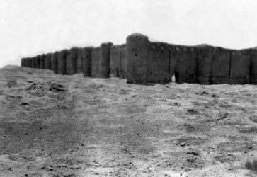 Murs de la ville, Samarra, Mésopotamie, 1918