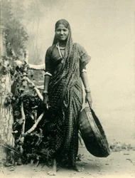 Femme coolie