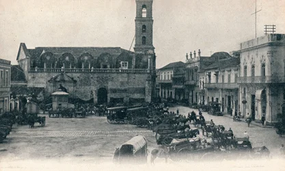 Douane et place, La Havane, Cuba, vers 1900