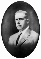 Daniel R Anthony, président du comité des crédits de la Chambre, vers 1920
