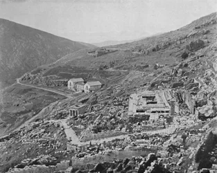 Delphes - Golfe de Corinthe au loin, 1913