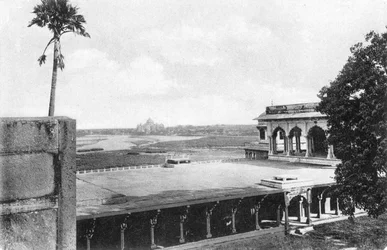 Diwan-I-Khas, Fort, Agra