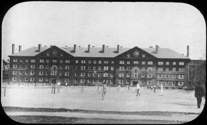 Bâtiment du Dortoir, Université de Harvard, Massachusetts, USA, fin 19ème ou début 20ème siècle