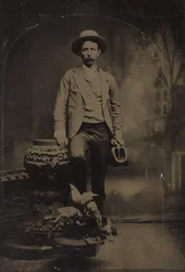 Dr. J. A. Marshall, médecin et chirurgien