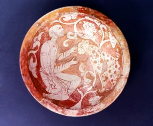 Bol en céramique égyptienne, vers XIe siècle