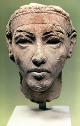Tête égyptienne, période Amarna, 1350 av. J.-C.