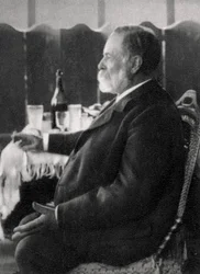 Étienne-Jules Marey, physiologiste français et pionnier de la cinématographie, 1901