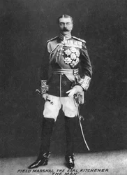 Field Marshal, le Comte Kitchener, début du XXe siècle