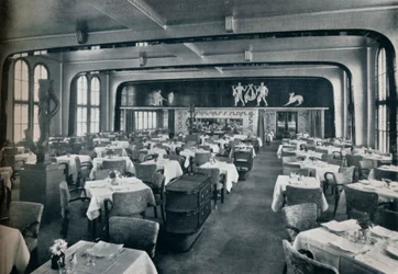 Salle à manger de première classe à bord du Victoria, 1931