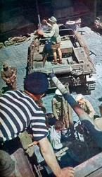 Les armes et munitions allemandes arrivent en Afrique du Nord, 1942