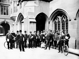 Groupe de messagers du bureau de vote, Chambres du Parlement, Westminster, Londres