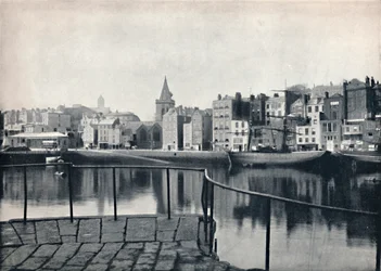 Guernesey - Le vieux port, 1895