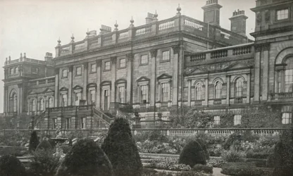 Harewood House, résidence du Rt. Hon. Le Comte de Harewood, vers 1913