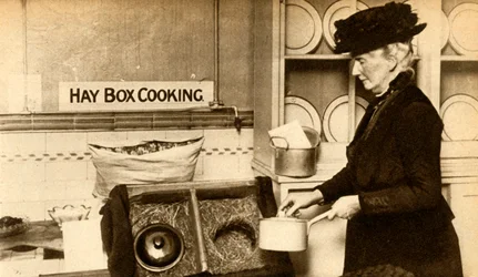 Cuisson en boîte de foin, Première Guerre mondiale, 1914-1918, 1933