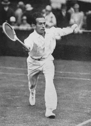Henri Cochet, le joueur le plus rapide de son temps, Wimbledon