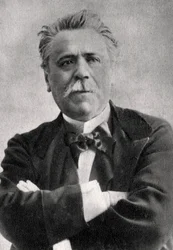 Henry Becque, dramaturge français, 1899