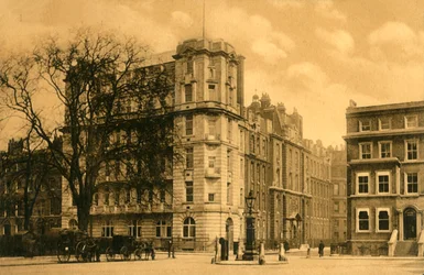 Hôpital homéopathique, Queen Square, vers 1910