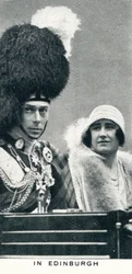 À Édimbourg, 1929, 1937