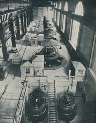 Instruments de puissance pour les eaux rapides de la rivière Niagara, vers 1935