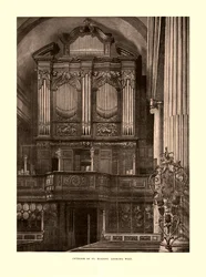 Intérieur de St. Magnus regardant vers l