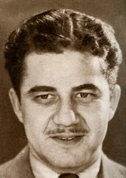 Irving Asher, producteur de cinéma et directeur général des projets britanniques pour Warner Brothers, 1933