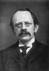 JJ Thomson, physicien britannique, vers 1896-1915