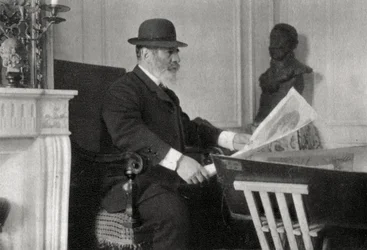 Jean-François Raffaëlli, artiste français, 1891