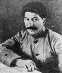 Joseph Staline, révolutionnaire et dirigeant communiste soviétique né en Géorgie, 1918