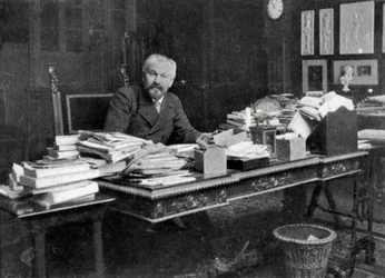 Jules Lemaître, dramaturge et critique français, 1908