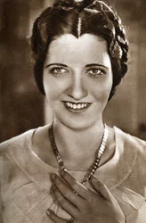 Kay Francis, actrice américaine, 1933