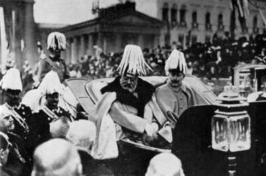 Le roi Édouard VII et le Kaiser Guillaume II à Berlin, février 1909, 1964