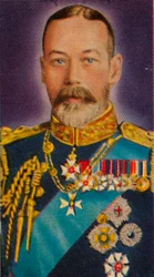 Le roi George V en uniforme d