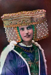 Coiffure de dame, 14e siècle, 1910