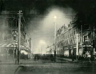Launceston de nuit, rue Brisbane, 1901