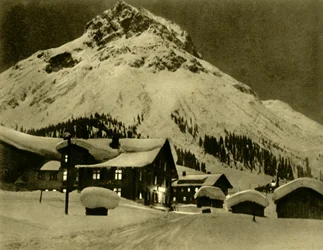 Lech am Arlberg la nuit, Autriche, vers 1935